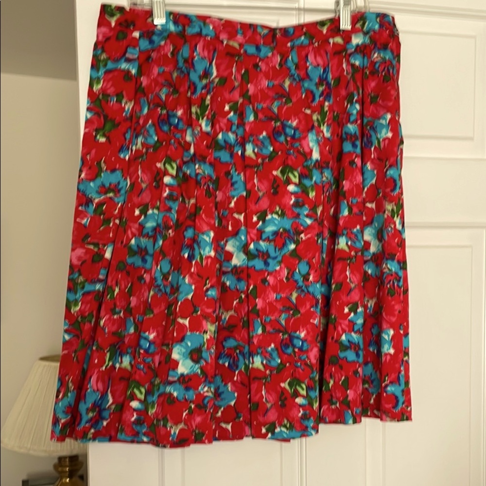 Talbots floral A-Line Pleated Skirt